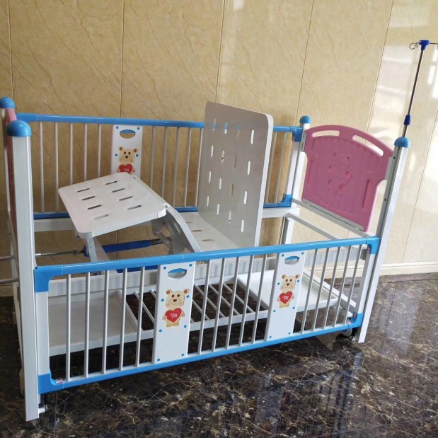 LK-A9柵欄式豪華雙搖兒童護(hù)理床(圖3) LK-A9柵欄式豪華雙搖兒童護(hù)理床(圖3)